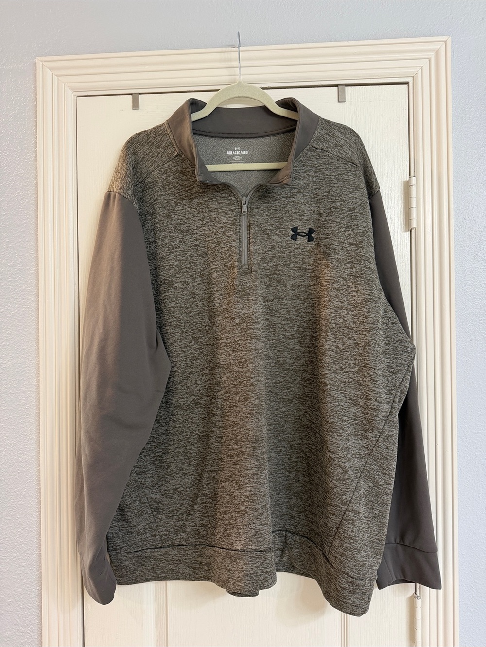 Under Armour Men's Heather Gray Half-Zip Training Pullover